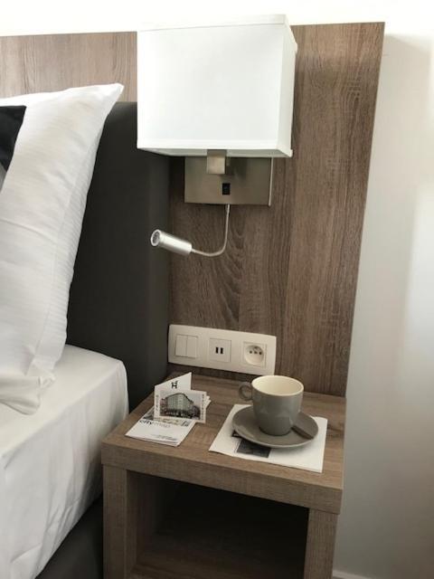 Hotel Stalingrad 布鲁塞尔 外观 照片