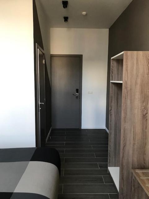 Hotel Stalingrad 布鲁塞尔 外观 照片